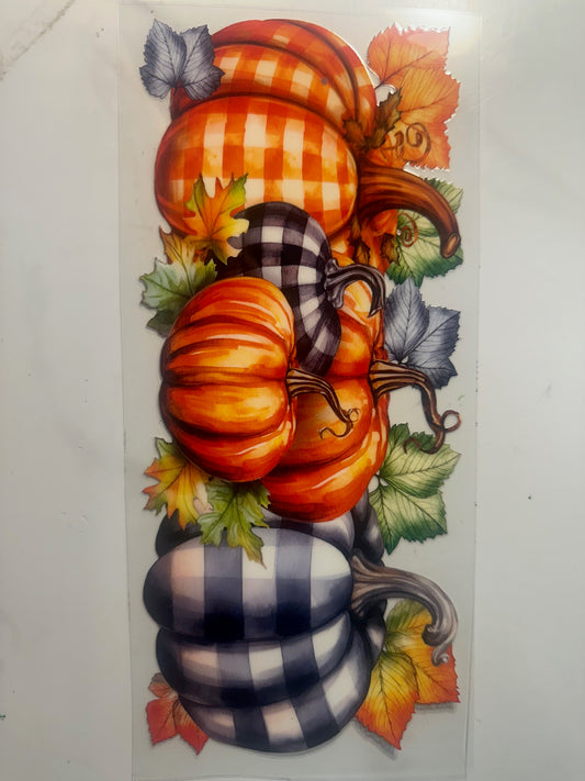 Plaid pumpkins